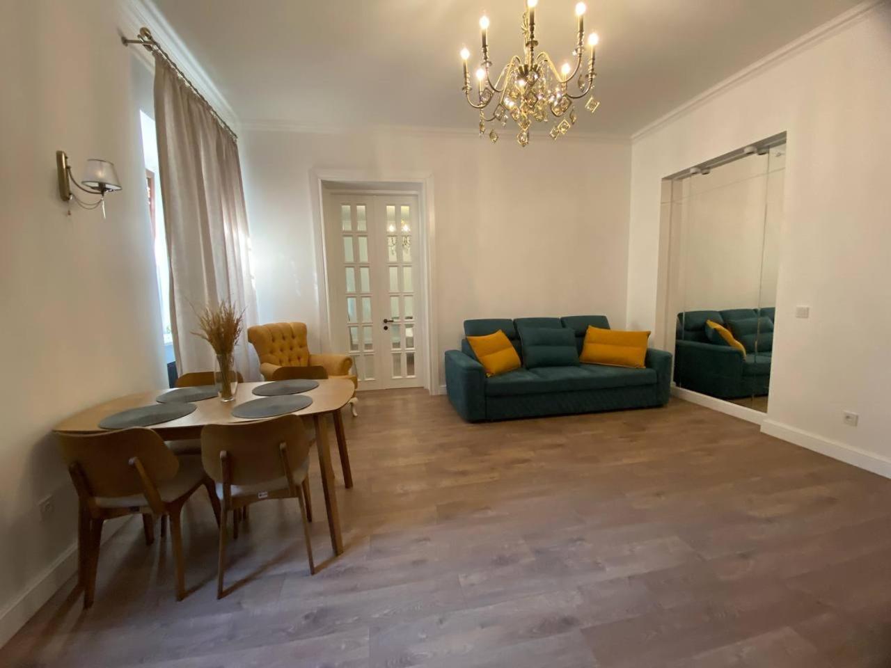 טביליסי Apartments Margarita מראה חיצוני תמונה