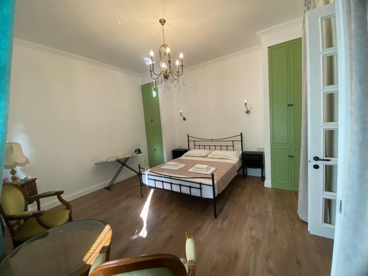 טביליסי Apartments Margarita מראה חיצוני תמונה
