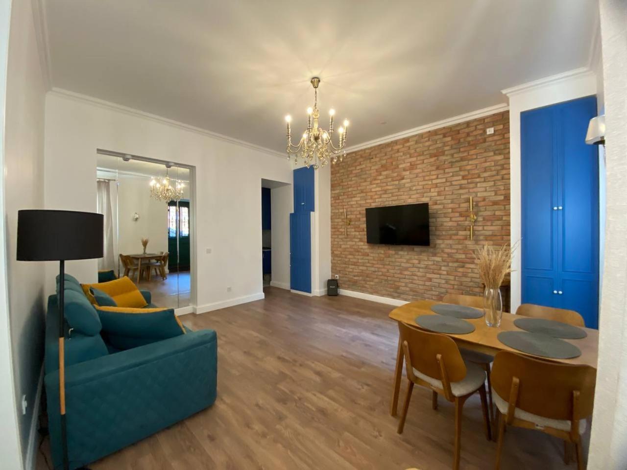 טביליסי Apartments Margarita מראה חיצוני תמונה